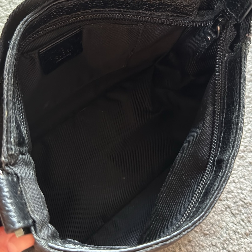 Authentic Vintage Gucci Mini Shoulder Bag - Picture 5 of 10